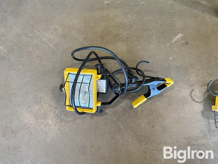 power-light-flood-light-tripod-image-13
