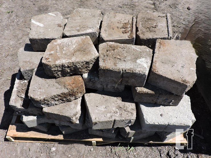 50+-paving-blocks,-round-front,-12”-at-front,-8”-d-image-2