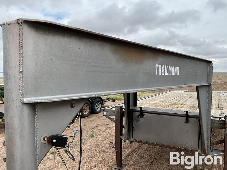 1993-trailmann-8’6”x25’-t/a-gooseneck-flatbed-trailer-image-11