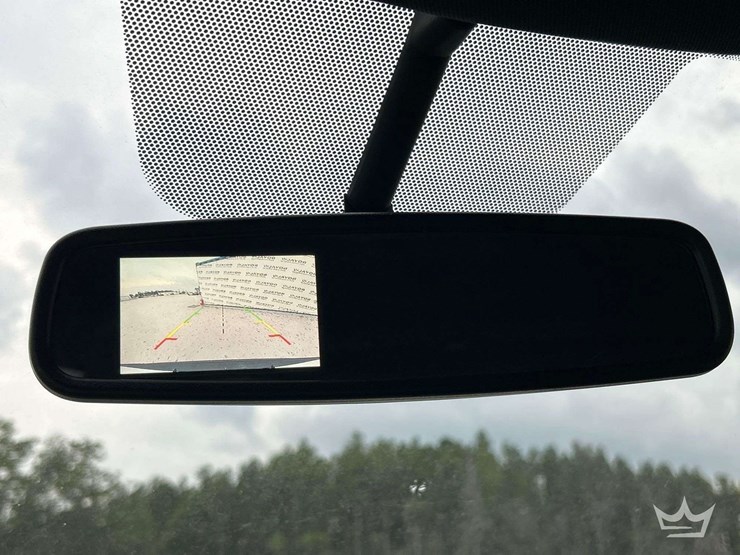 2019-ford-explorer-image-19