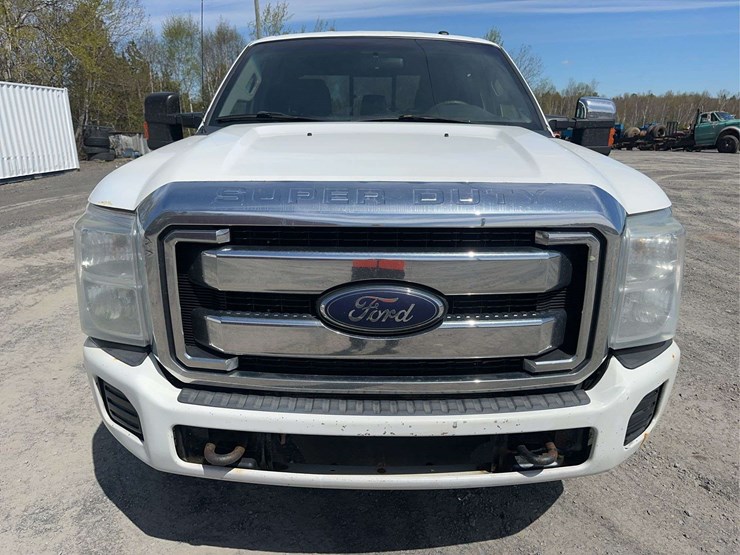 2012-ford-f250-xlt-image-2
