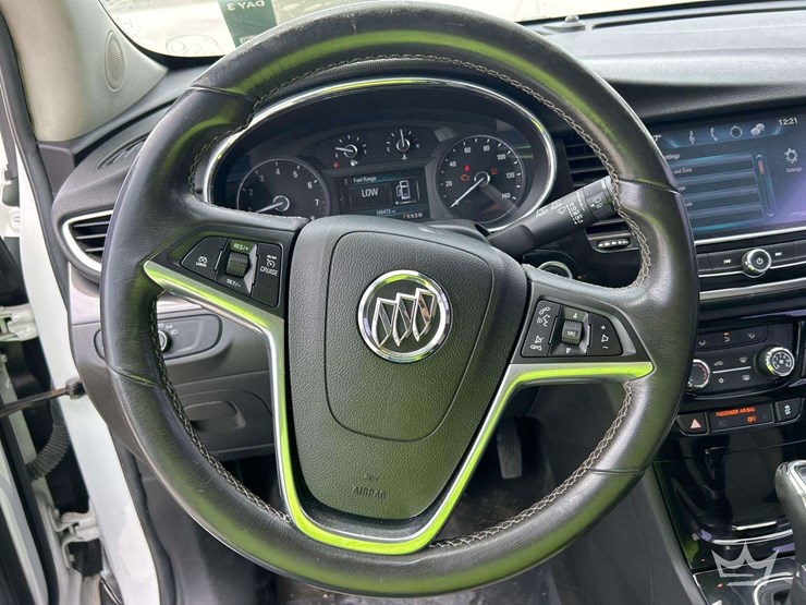 2017-buck-encore-suv-image-12