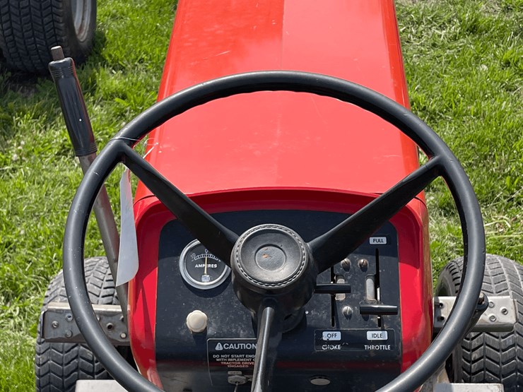 1972-massey-ferguson-12-image-19