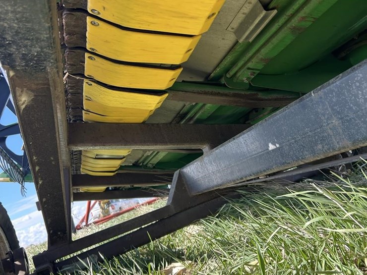 2007-john-deere-630f-image-24