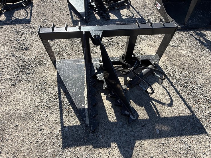 #2085-•-unused-jct-skid-steer-tree-puller-inv#-47099-image-3