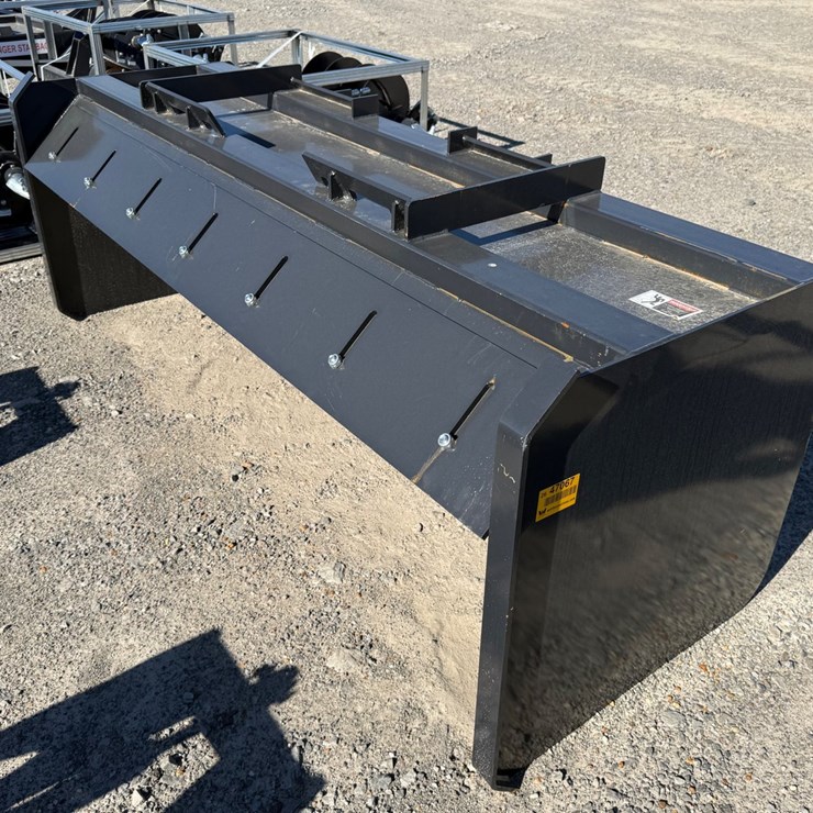#2081 • Unused JCT Skid Steer Pusher Box INV# 47067