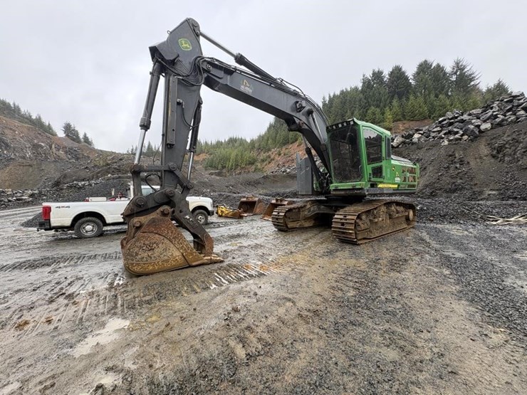 2017-deere-3754g-image-1