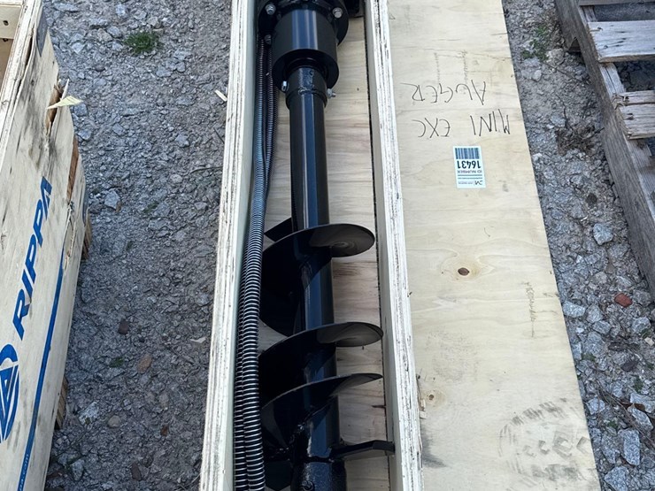 mini-excavator-auger-attachment-image-2