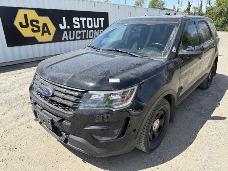 2018-ford-explorer-image-1