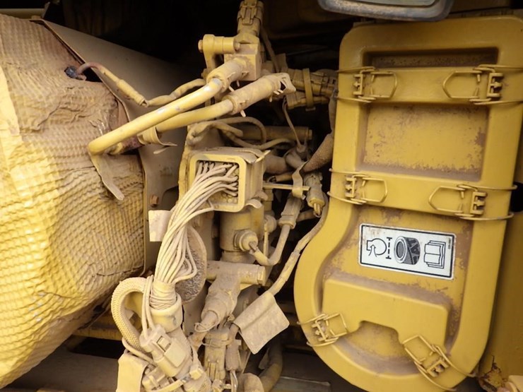 2011-caterpillar-d7e-image-27