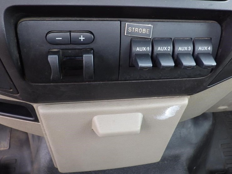 2009-ford-f250-image-37