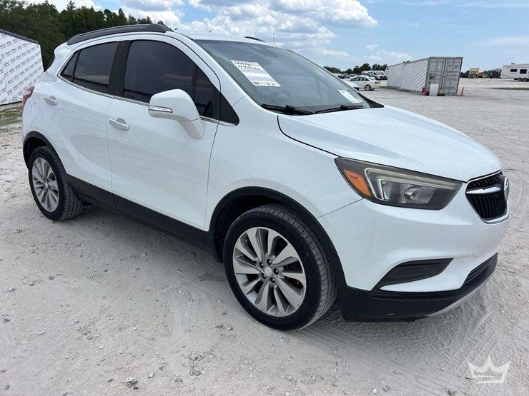 2017-buck-encore-suv-image-2