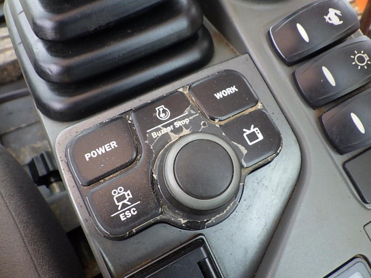 doosan-dx225-lc-3-image-51
