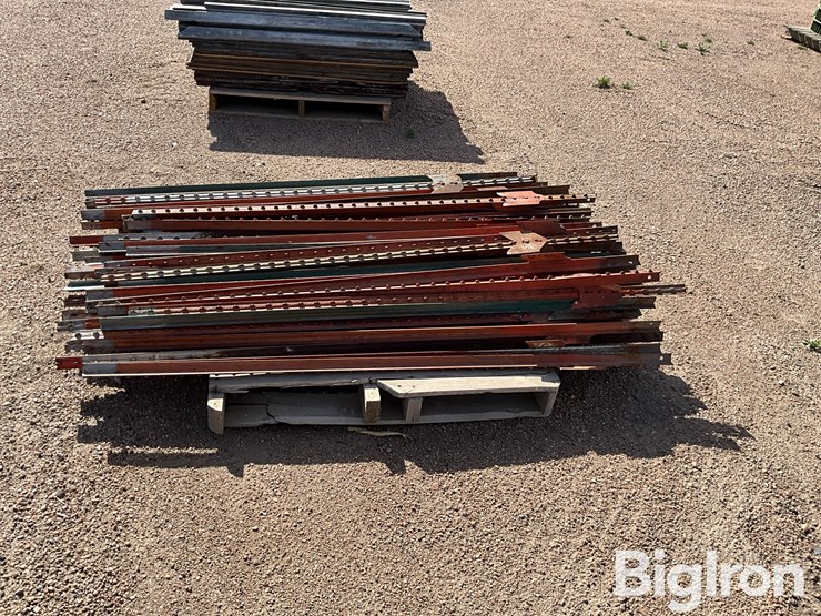 66”-t-posts-image-6