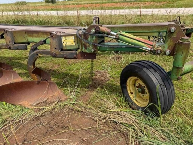 john-deere-2800-image-25