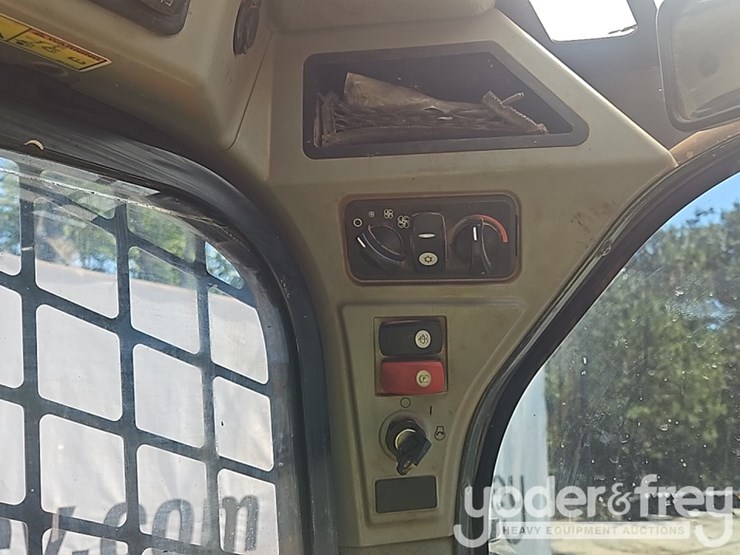 2019-caterpillar-289d-image-30