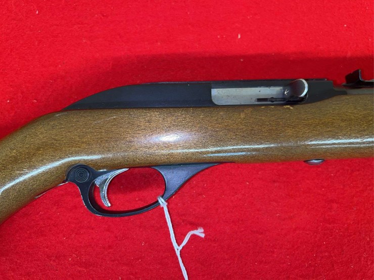 glenfield-model-75-semi-automatic-rifle-.22-lr-image-8