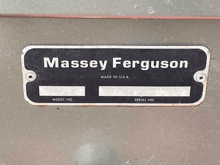 1974-massey-ferguson-14-image-15