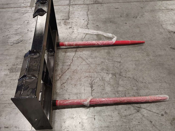 skid-steer-bale-spear-(new/unused)-image-4