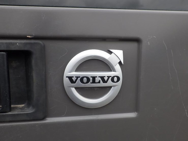 2018-volvo-ecr235el-image-42