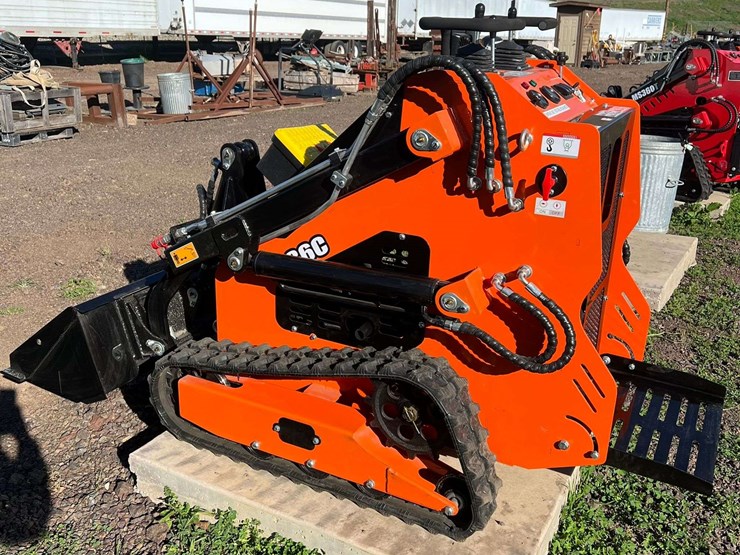 2026-sdlool-sl36c-mini-skid-steer-loader-(new/unused)-includes-bucket-and-accepts-multiple…-image-3