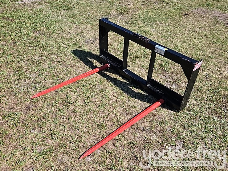 unused-bale-spear-to-suit-skidsteer-image-1