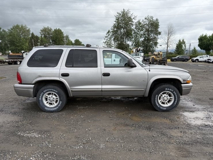 2000-dodge-durango-image-3