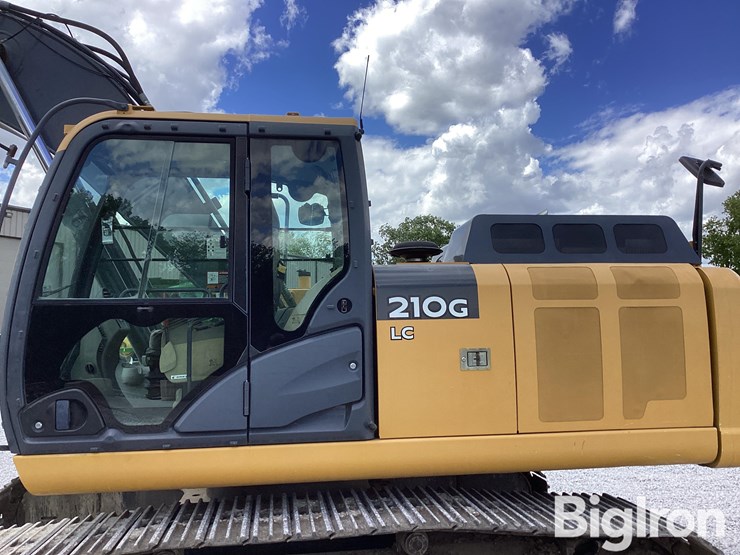 2012-deere-210g-lc-image-10