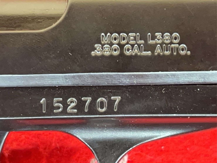 lorcin-model-l380-semi-auto-pistol-.380-acp-image-16