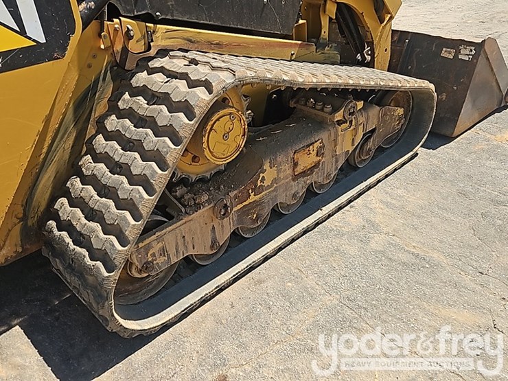 2019-caterpillar-289d-image-10