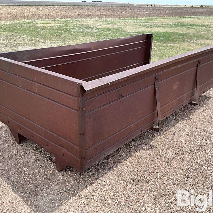 Johnson 10’x4’8 Dump Box