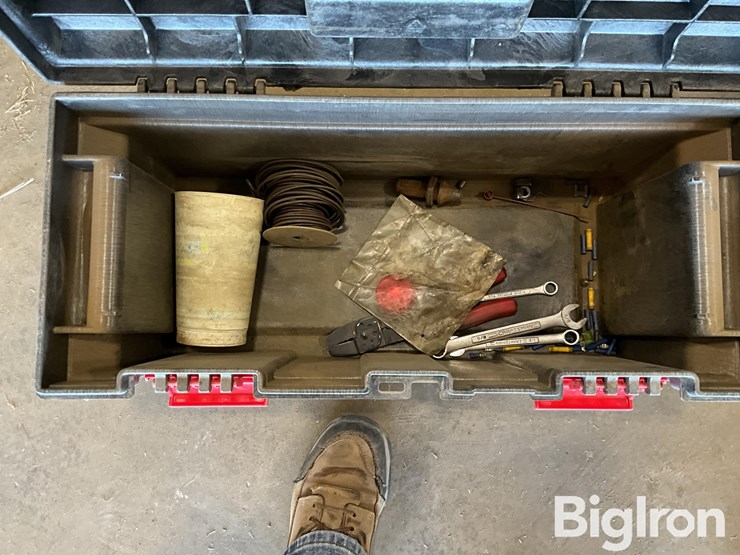 toolboxes-image-16