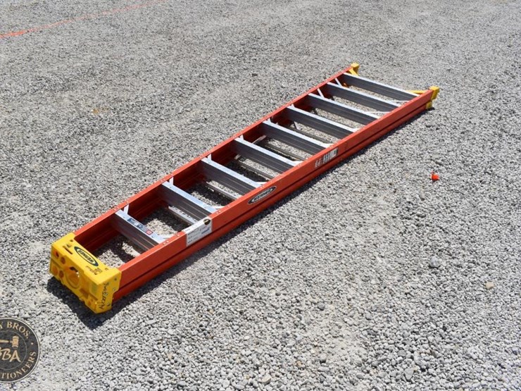 werner-step-ladder-44954-image-2