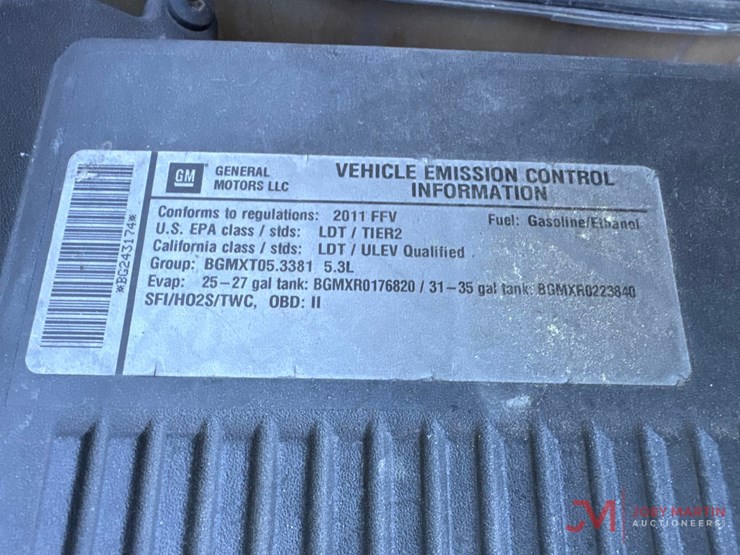 2011-chevrolet-silverado-1500-image-22
