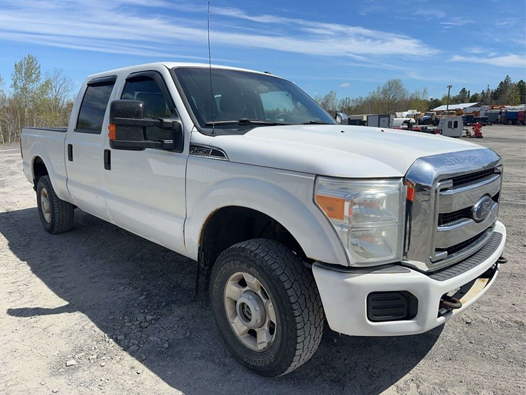 2012-ford-f250-xlt-image-3