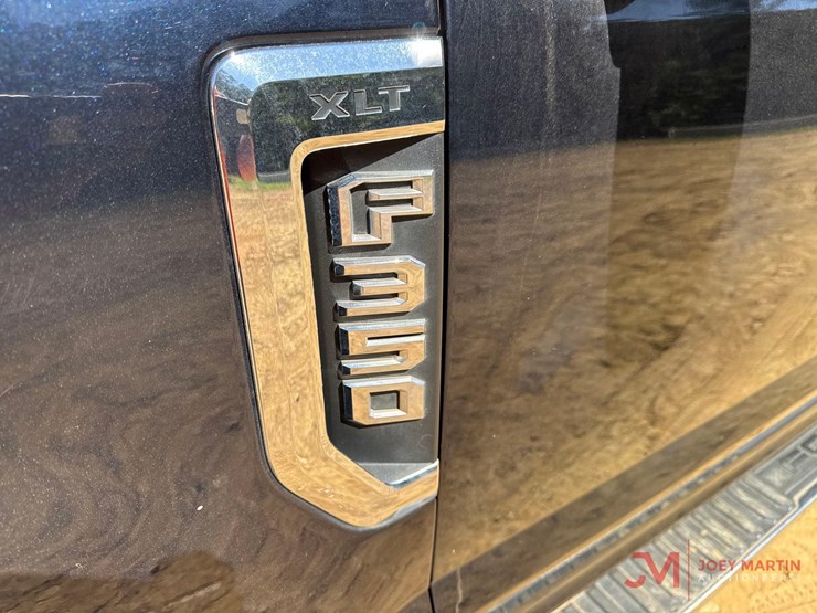 ford-f350-xlt-image-6