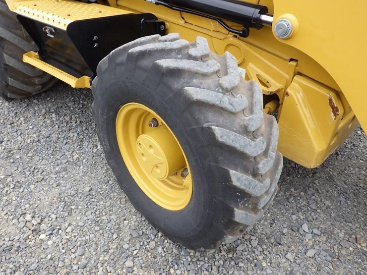 2023-caterpillar-420-xe-image-40