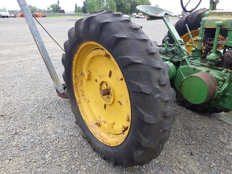 john-deere-b-image-25