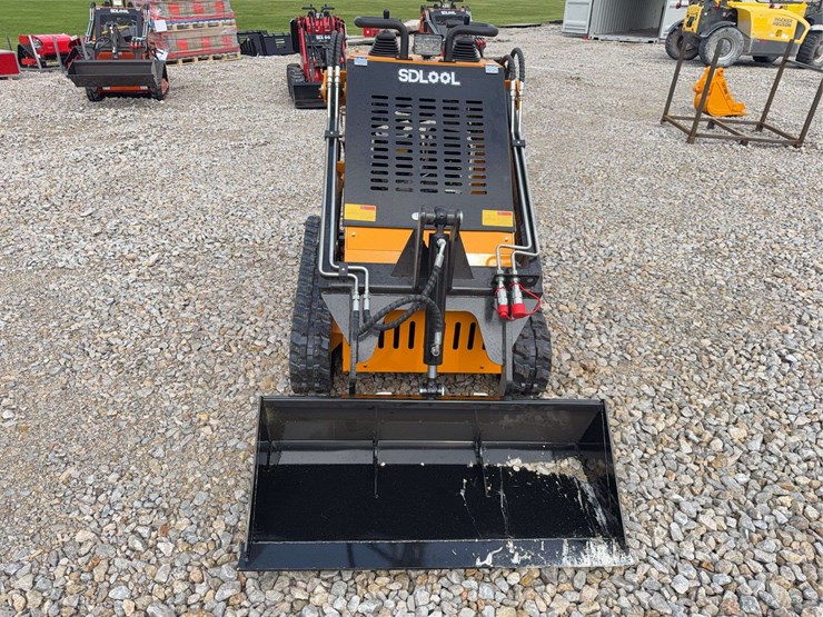 2026-mms-ms360t-mini-skid-steer-image-8