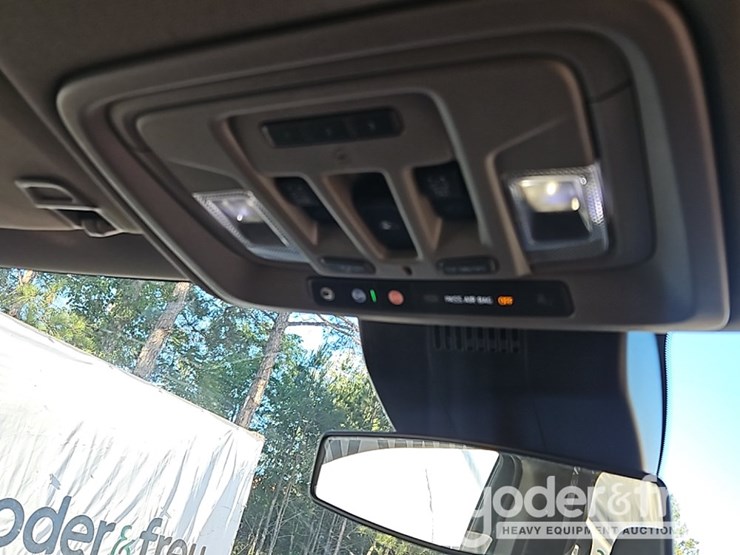 2022-chevrolet-silverado-1500-image-45