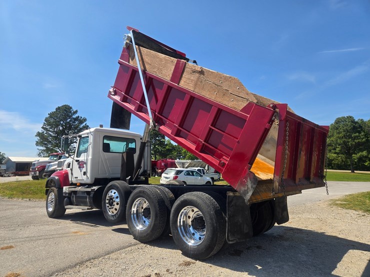 #24354-•-2002-mack-cv513-granite-dumptruck-image-29