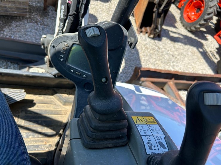 2020-bobcat-e35i-image-20