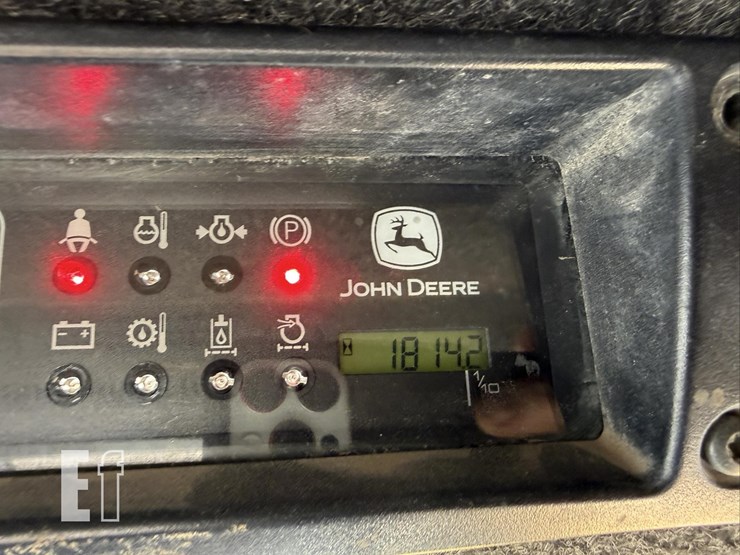 deere-250-image-30