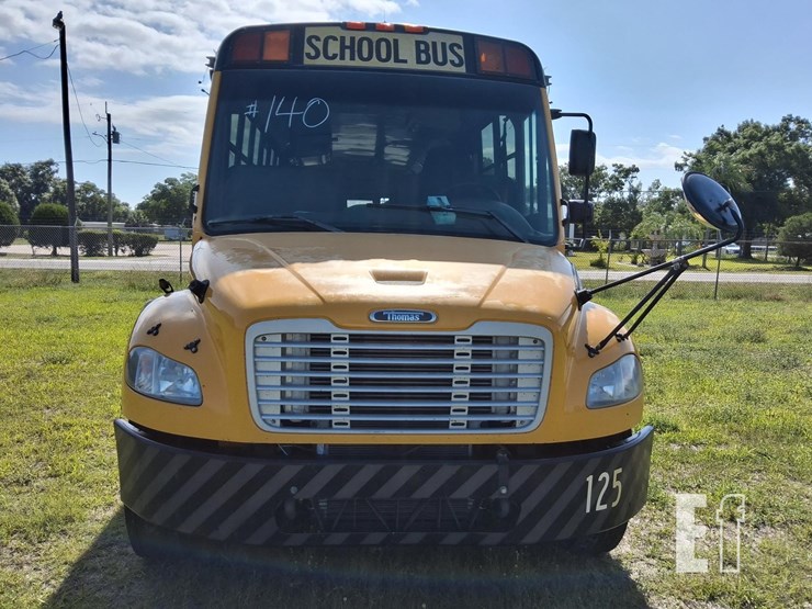 2014-thomas-built-buses-341ts-image-3