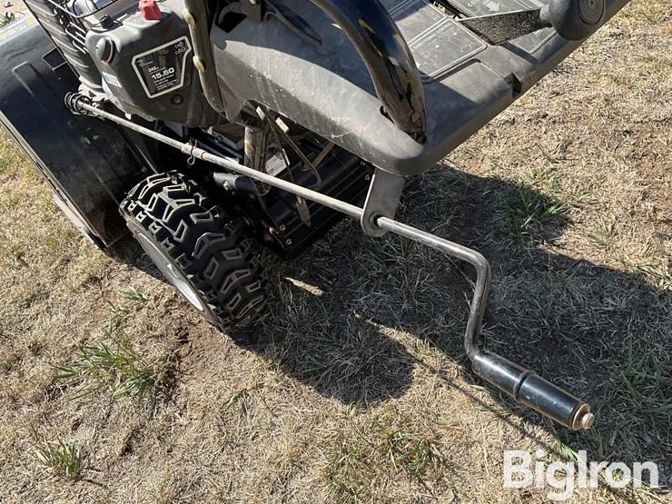 craftsman-33”-self-propelled-snowblower-image-14