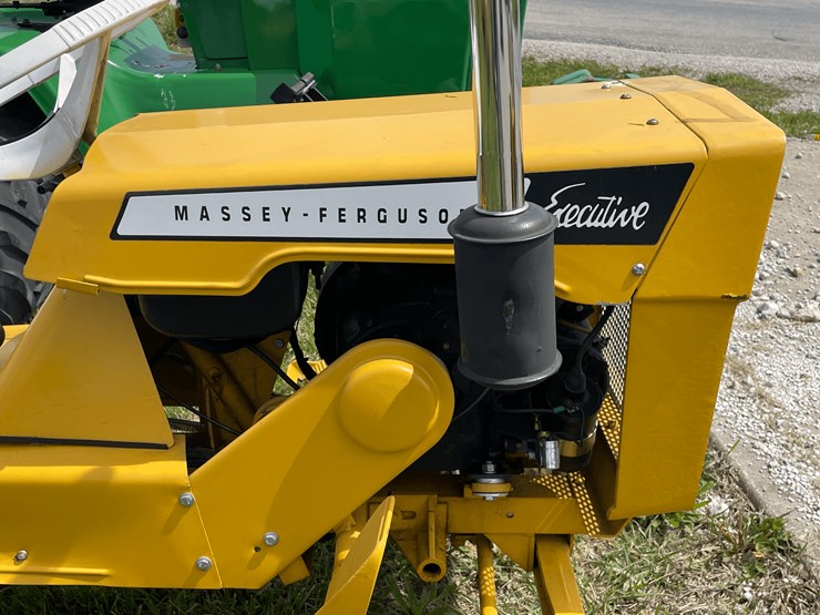 massey-ferguson-executive-image-37