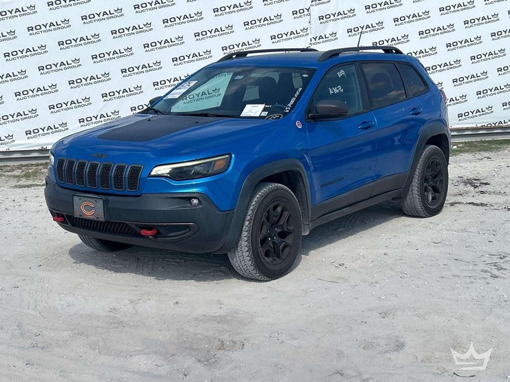 2019-jeep-cherokee-image-1