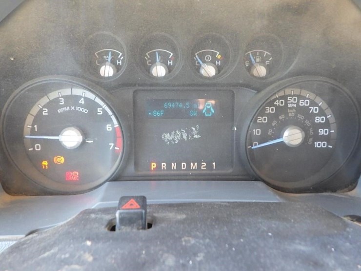 2014-ford-f350-image-36