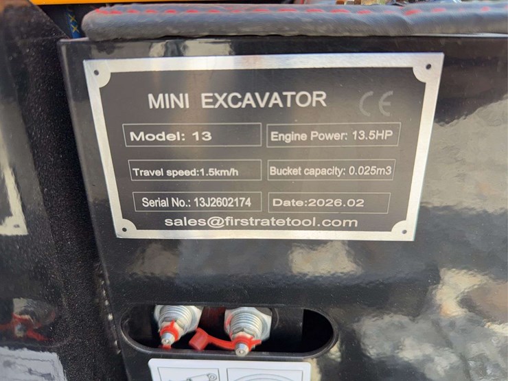 2026-miva-va13-mini-excavator-image-16