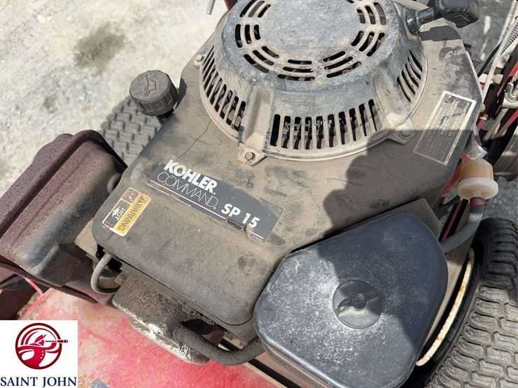 toro-proline-30317-commercial-walk-behind-mower-image-10